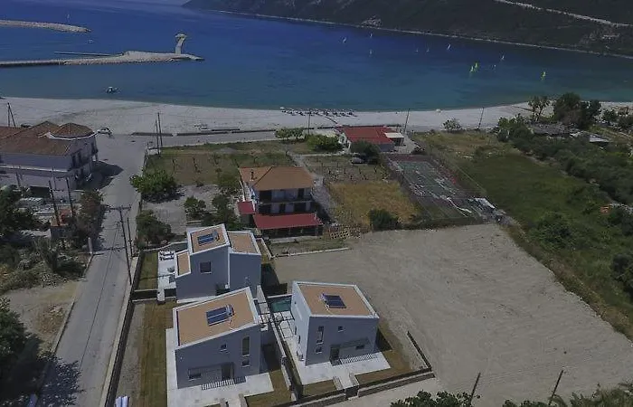 Seascape - Beachfront Villa