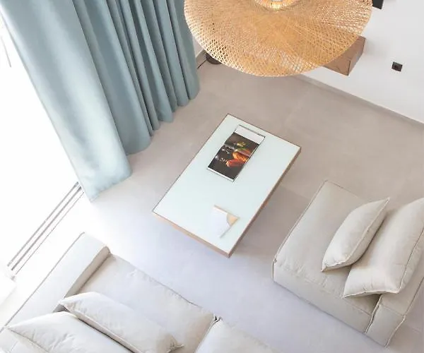Seascape - Beachfront Villa *