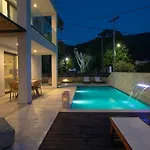 Seascape - Beachfront