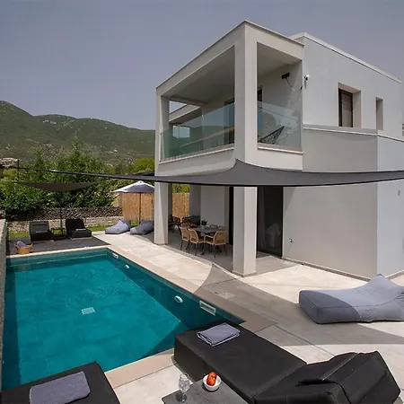 Vila Seascape - Beachfront Vasiliki